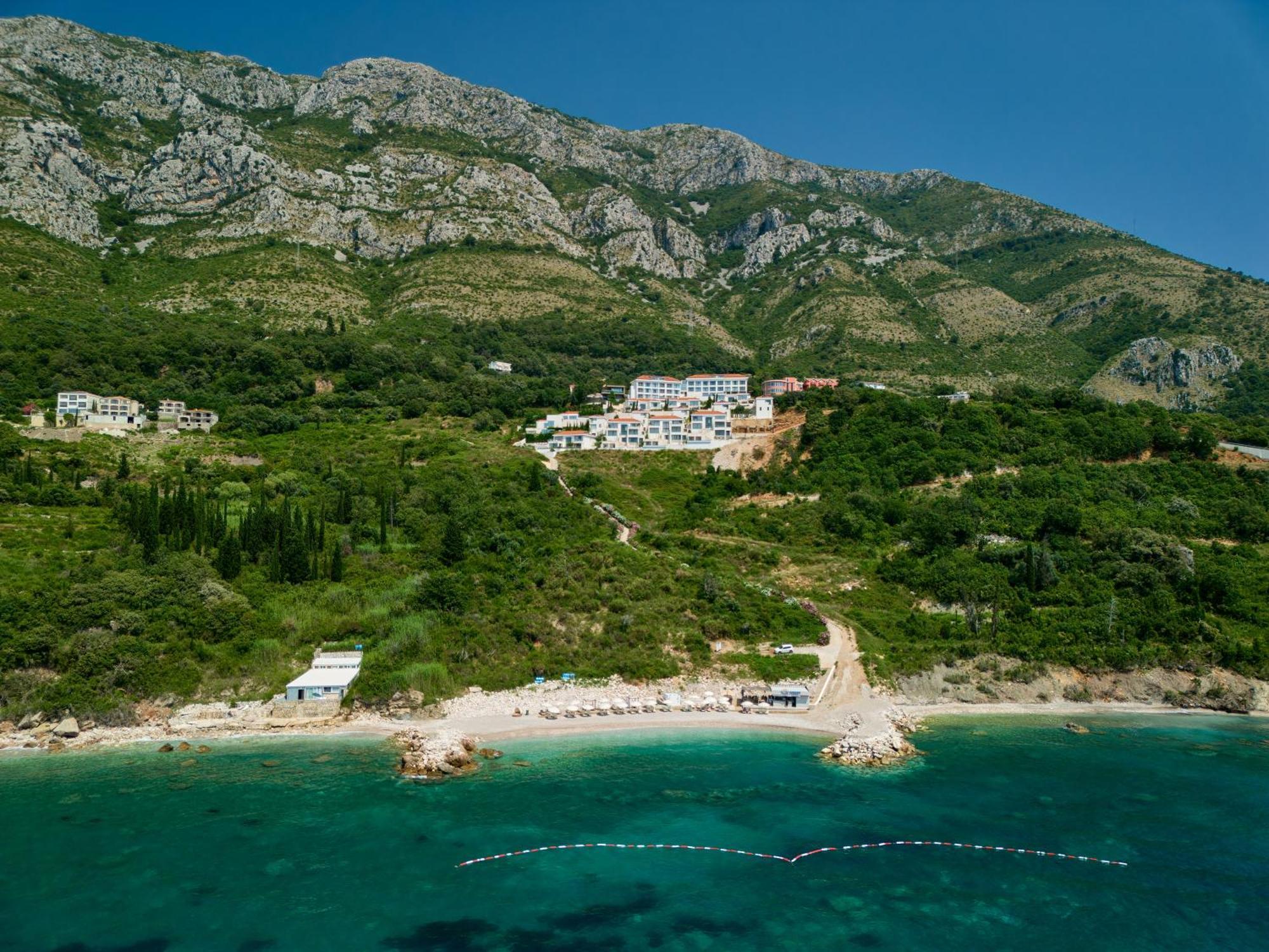 Ananti Resort, Residences & Beach Club - The Leading Hotels Of The World Sveti Stefan Esterno foto