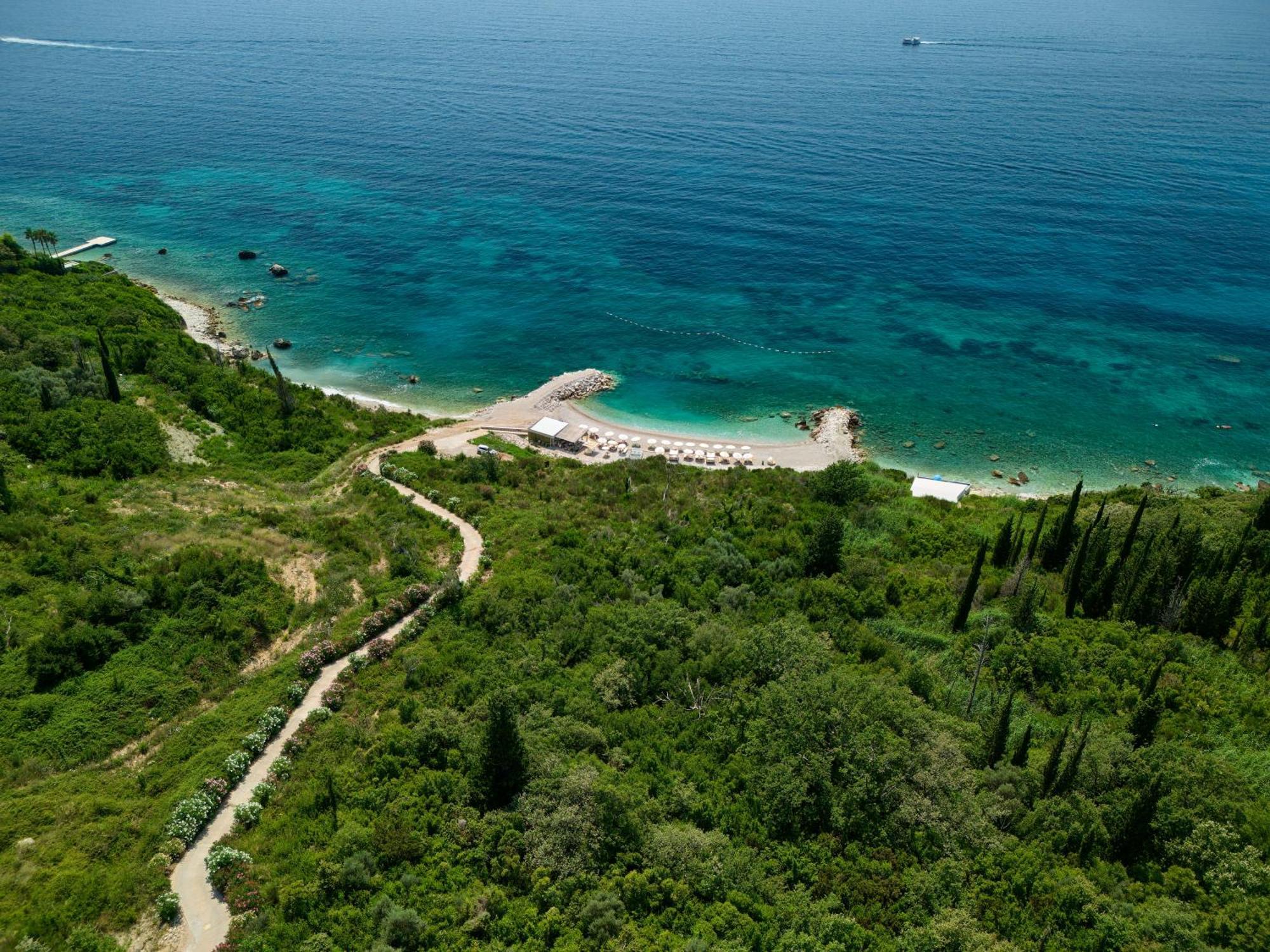 Ananti Resort, Residences & Beach Club - The Leading Hotels Of The World Sveti Stefan Esterno foto
